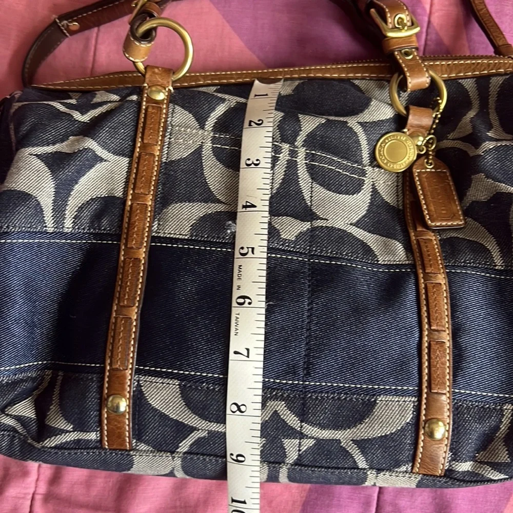 Stylish Coach Denim Women's Bag - Picture 9 of 11